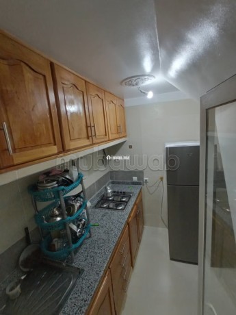superbe-appartement-a-louer-a-lotissement-en-phase-damenagement-superficie-64-m2-salon-avec-decoration-marocaine-big-4