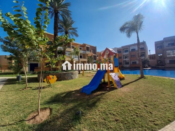 jolie-appartement-avec-terrasse-et-piscine-big-9