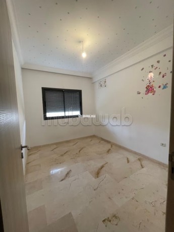 jolie-appartement-avec-terrasse-et-piscine-big-7