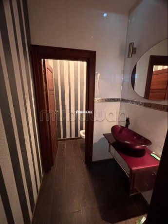 appartements-a-louer-a-bourgogne-est-2-grandes-pieces-prestation-de-conciergerie-air-conditionne-big-14