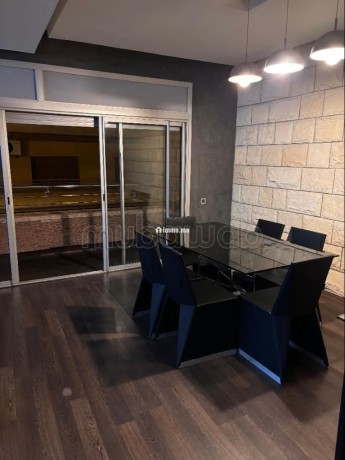 appartements-a-louer-a-bourgogne-est-2-grandes-pieces-prestation-de-conciergerie-air-conditionne-big-4
