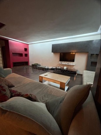 appartements-a-louer-a-bourgogne-est-2-grandes-pieces-prestation-de-conciergerie-air-conditionne-big-7