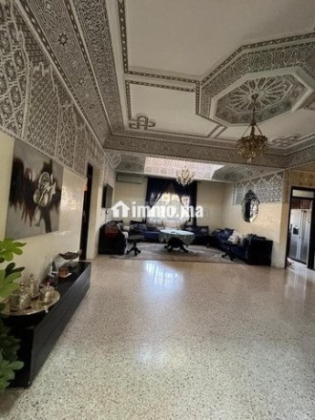 etage-avec-terrasse-de-villa-meuble-a-louer-big-1