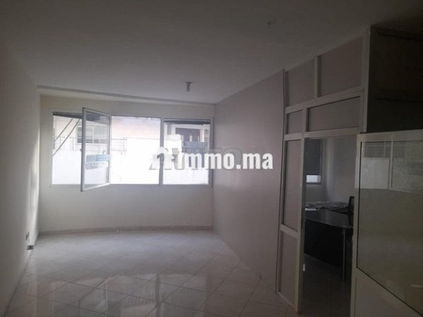 bureau-1gd-open-1p-80m2-a-louer-rue-dagadir-big-2