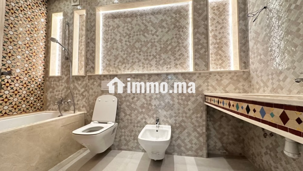 Très bel appartement en Rez de jardin sur ghandi - Location Immobilier - Casablanca - photo 5