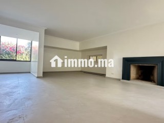 Très bel appartement en Rez de jardin sur ghandi - Appartement à louer - Casablanca