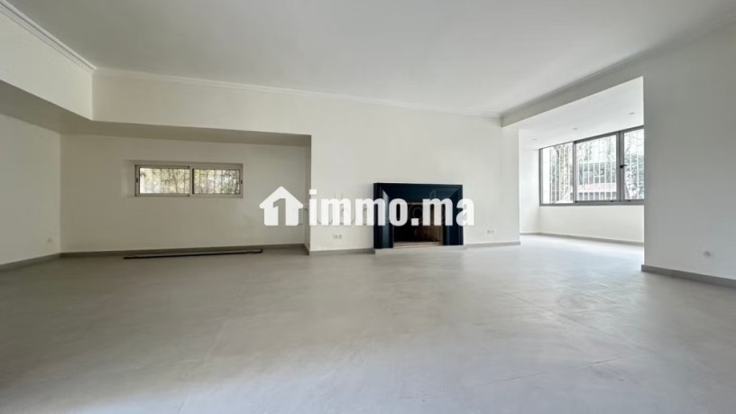 tres-bel-appartement-en-rez-de-jardin-sur-ghandi-big-14