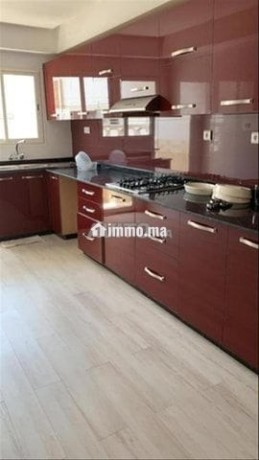 agdal-appartement-de-trois-chambre-a-louer-big-0
