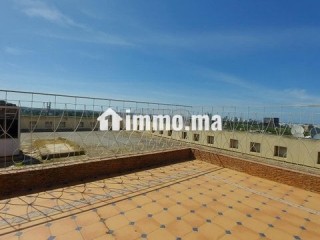 bureau-130-m2-terrasse-colle-tramway-zenith