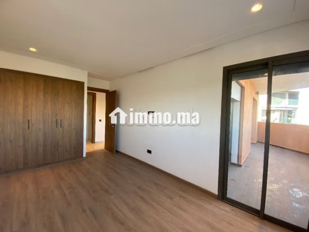 apparemment-neuf-de-3-chambre-disponible-a-loasis-ensoleille-avec-terrasse-a-partir-de-27-mdhs-big-1