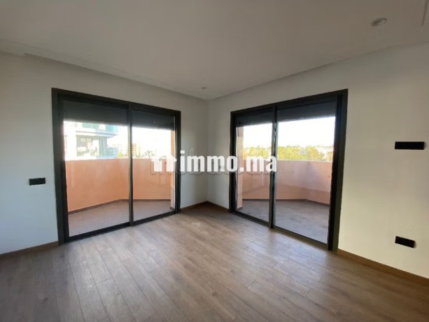 apparemment-neuf-de-3-chambre-disponible-a-loasis-ensoleille-avec-terrasse-a-partir-de-27-mdhs-big-4