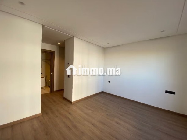 apparemment-neuf-de-3-chambre-disponible-a-loasis-ensoleille-avec-terrasse-a-partir-de-27-mdhs-big-6