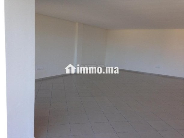 plateau-bureau-au-parc-a-louer-big-12