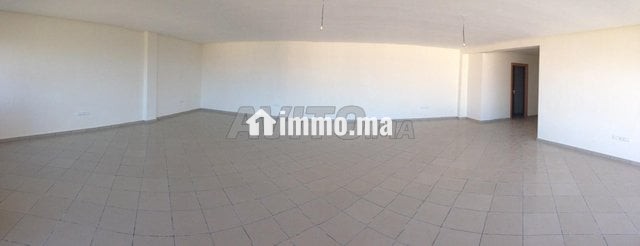 plateau-bureau-au-parc-a-louer-big-2