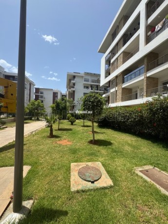 location-appartement-moderne-neuf-meuble-big-2