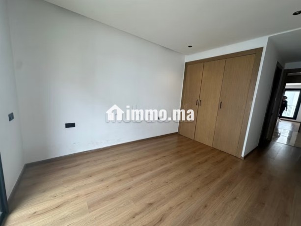 tres-bel-appartement-en-location-a-ferme-bretonne-hay-arraha-3-grandes-pieces-fenetres-avec-double-vitrage-et-porte-blindee-big-1