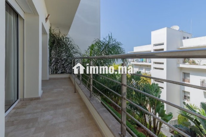 appartement-a-louer-a-ain-diab-superficie-150-m2-bien-meuble-big-1