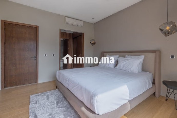 appartement-a-louer-a-ain-diab-superficie-150-m2-bien-meuble-big-5
