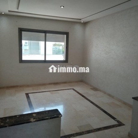 appartement-80m-bien-situe-a-cote-gare-oasis-big-0