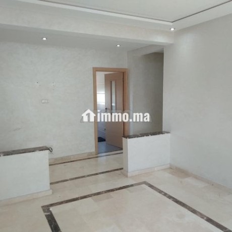 appartement-80m-bien-situe-a-cote-gare-oasis-big-6