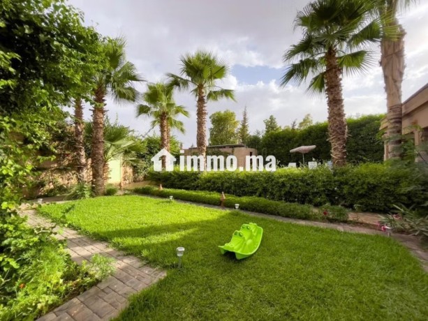 magnifique-villa-a-louer-pour-vos-vacances-a-route-de-tahanaout-3-chambres-antenne-parabolique-et-porte-blindee-big-13