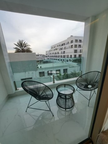 appartement-a-louer-a-bourgogne-ouest-surface-totale-60-m2-meuble-big-5