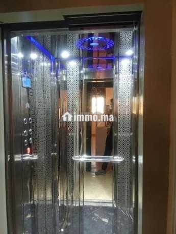 appartement-1ere-etage-lila-300-dh-big-1