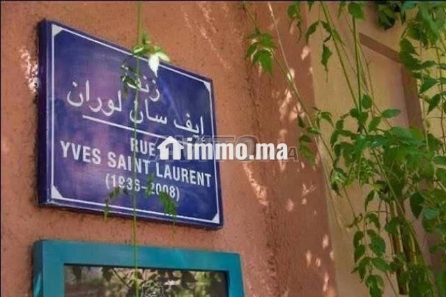 appartement-au-centre-avec-piscine-et-wifi-big-2