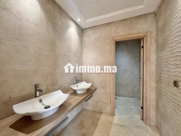 jolie-villa-neuve-jamais-habitee-a-dar-bouazza-big-3