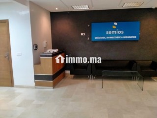 bureau-au-quartier-bourgogne-a-la-location