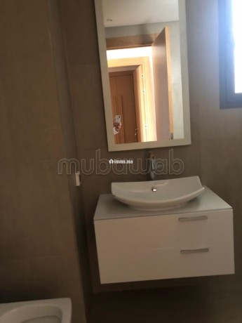 appartement-en-location-a-casablanca-marina-2-chambres-meuble-big-9