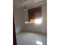 appartement-vide-mercedes-small-3