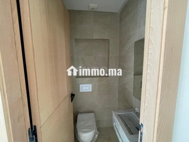 studio-pour-location-a-oasis-neuf-de-51-m2-big-5