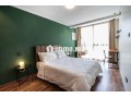 studio-spacieux-avec-une-vue-sur-les-twin-small-0