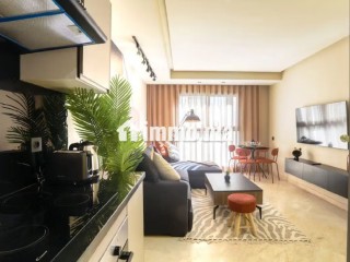 Appartement ensoleillé avec balcon dans le quartier animé de Casablanca - Appartement à vendre - Casablanca