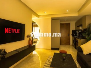 Appartement ensoleillé avec balcon dans le quartier animé de Casablanca - Appartement à vendre - Casablanca