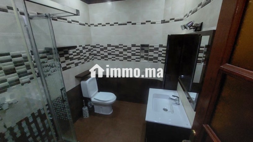 appartements-a-louer-a-riad-salam-2-chambres-agreables-salon-typique-marocain-residence-securisee-big-1