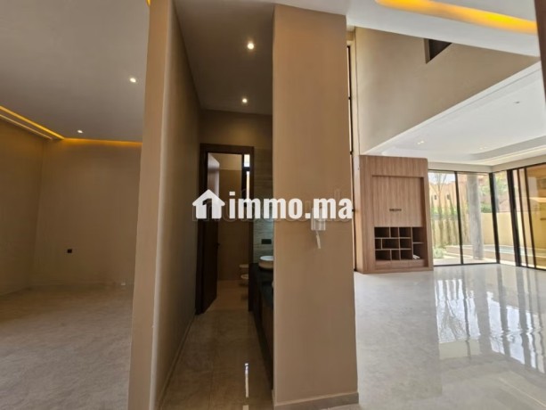 villa-a-vendre-a-targa-400m2-avec-piscine-big-6