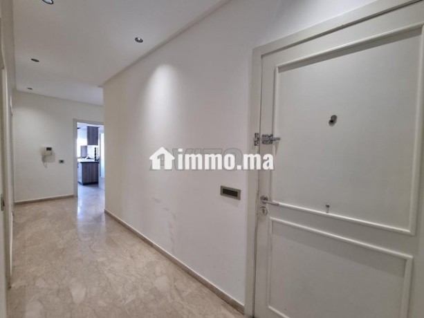 appartement-a-louer-132-m2-a-casablanca-big-11