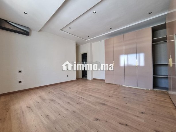 appartement-a-louer-132-m2-a-casablanca-big-13