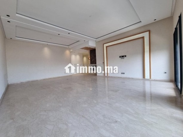appartement-a-louer-132-m2-a-casablanca-big-1