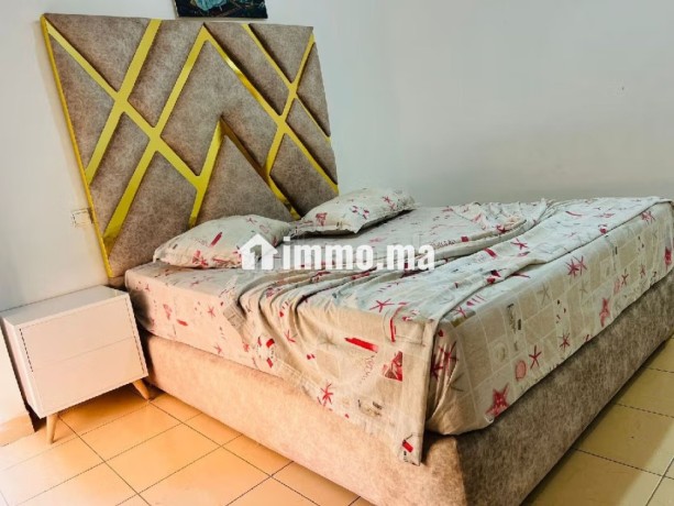location-dun-appartement-a-gueliz-2-belles-chambres-garage-et-terrasse-big-3