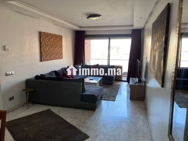 appartements-a-louer-a-gueliz-2-pieces-confortables-salon-traditionnel-et-systeme-dantenne-parabolique-big-13