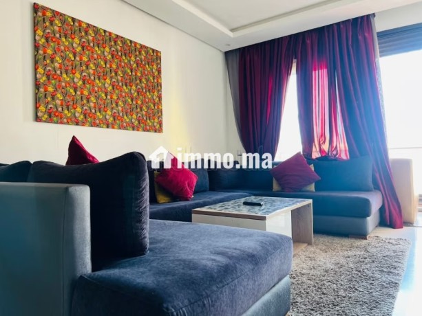 appartements-a-louer-a-gueliz-2-pieces-confortables-salon-traditionnel-et-systeme-dantenne-parabolique-big-6