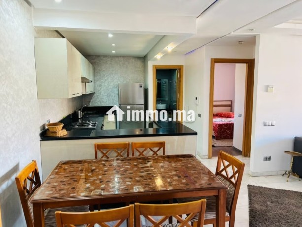 appartements-a-louer-a-gueliz-2-pieces-confortables-salon-traditionnel-et-systeme-dantenne-parabolique-big-8