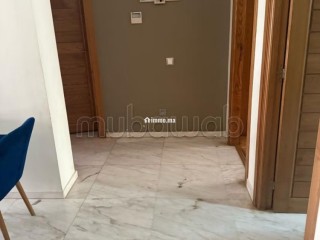 Appartement RDC lumineux avec terrasse et parking - Appartement à vendre - Casablanca