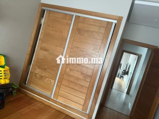 Appartement RDC lumineux avec terrasse et parking - Appartement à vendre - Casablanca