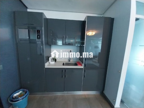 bureau-prime-220-m2-amenage-sur-boulevard-danfa-big-5