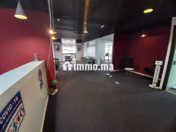 bureau-180-m2-a-vendre-sur-le-boulevard-zerktouni-big-3