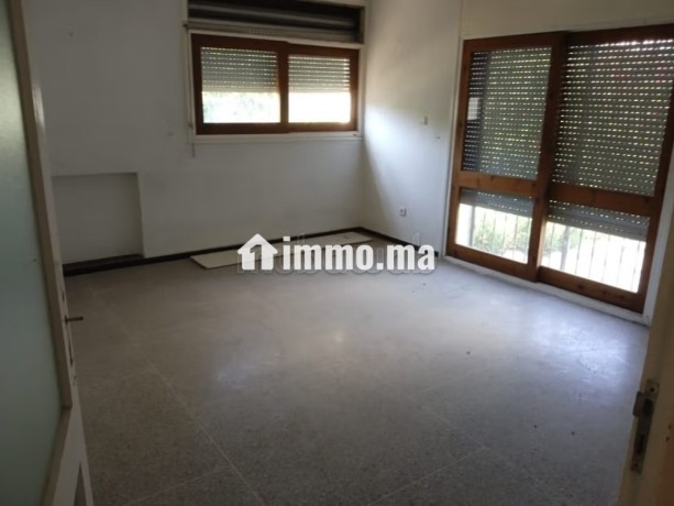 villa-940m-souissi-olm-big-2